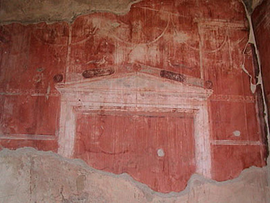mur ocre à Herculanum