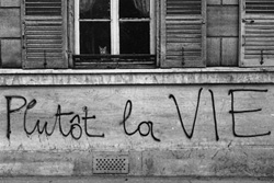 Paris, mai 68, photographie d’Édouard Boubat